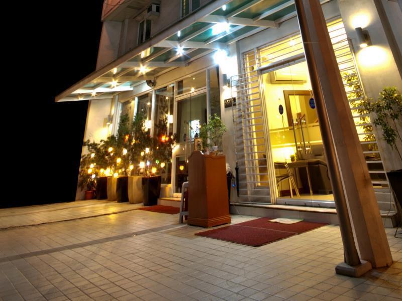 Avitel Hotel San Pedro Makati Exterior foto